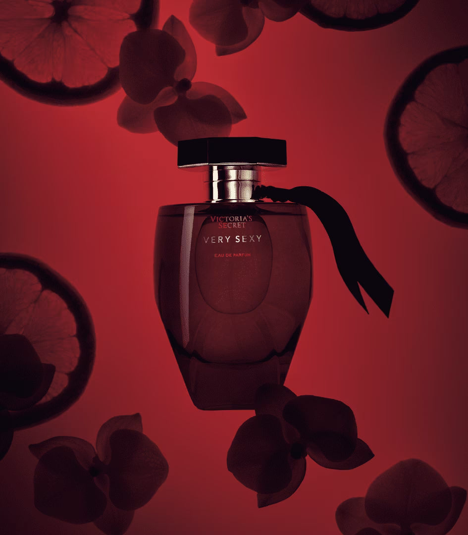 Hub Wavy Victoria’s Secret Very Sexy Fine Fragrance bottle, 1.7 oz, unisex scent, with elegant packaging visible in the image.