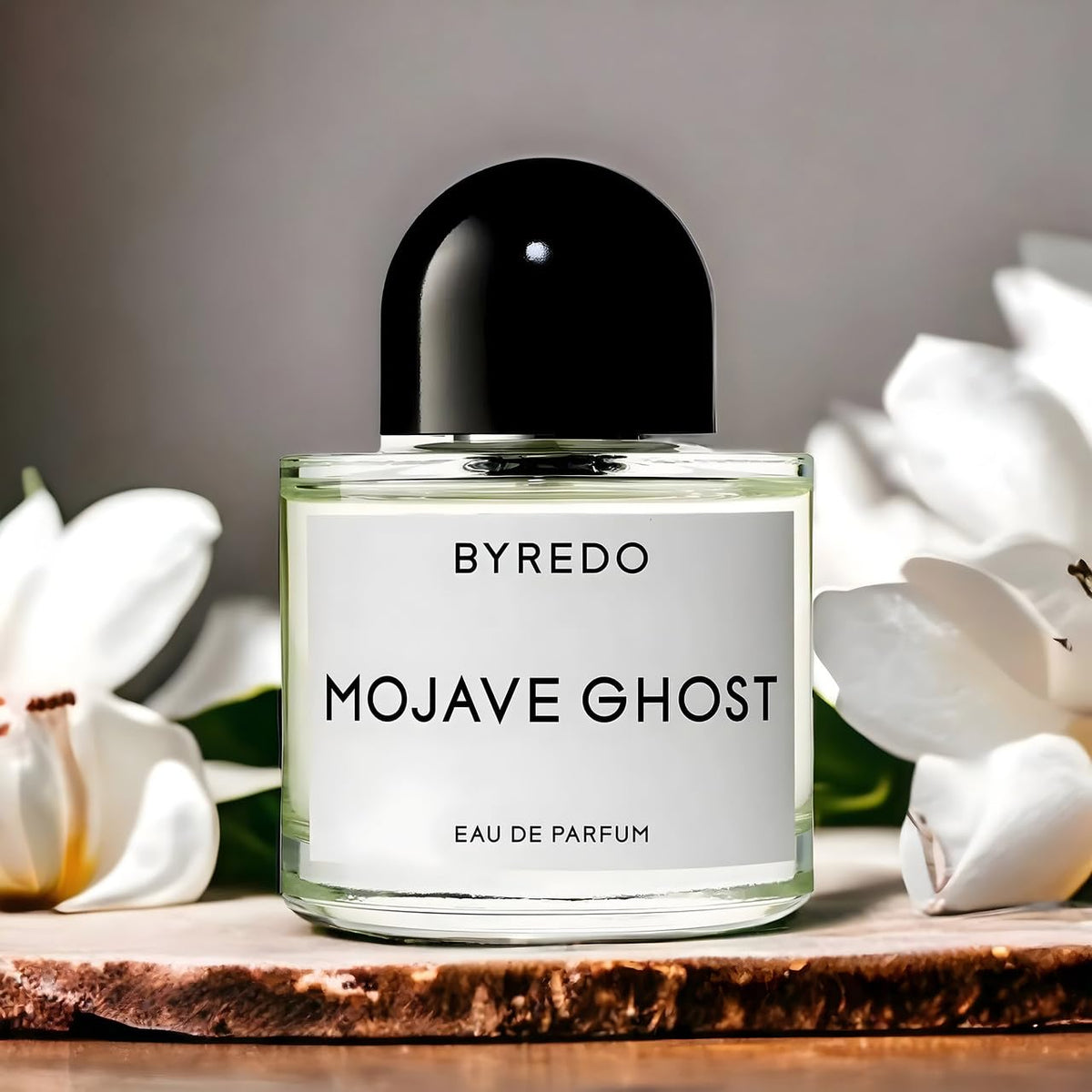 Hub Wavy Byredo Mojave Ghost perfume bottle, 3.4 oz unisex fragrance with sleek design and elegant branding.