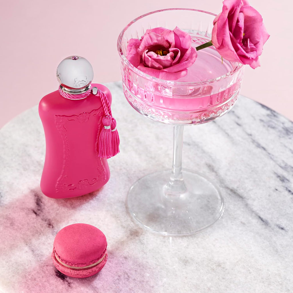 Hub Wavy Parfums de Marly Delina Exclusif perfume bottle, 75ml, elegant design for women, long-lasting luxury fragrance.